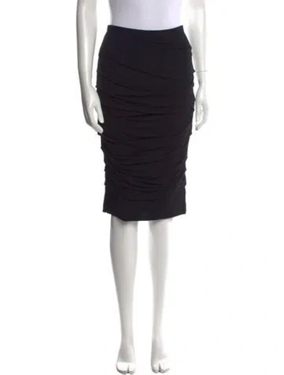 Pre-owned Dolce & Gabbana Virgin Wool Knee-length Skirt In Black