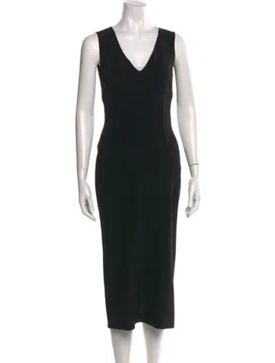 Pre-owned Dolce & Gabbana Virgin Wool Midi Length Dress In Black