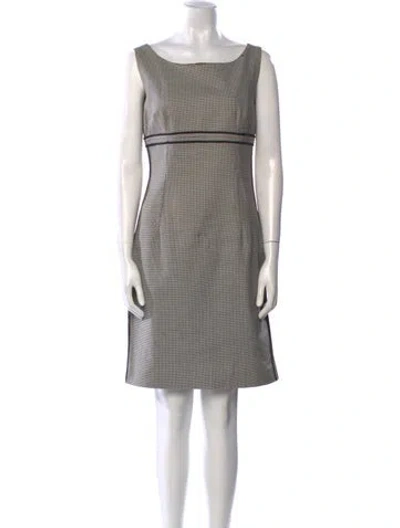 Pre-owned Dolce & Gabbana Virgin Wool Mini Dress In Black