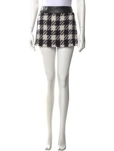 Pre-owned Dolce & Gabbana Virgin Wool Mini Skirt In Black