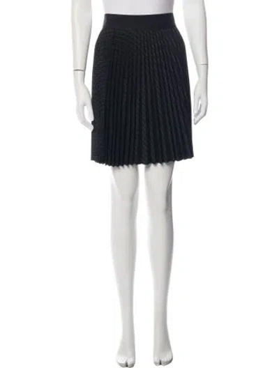 Pre-owned Dolce & Gabbana Virgin Wool Mini Skirt In Black