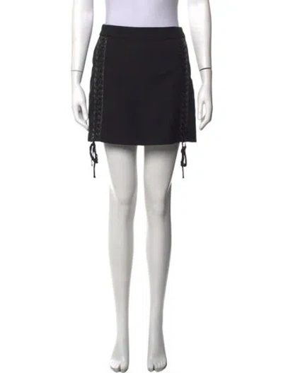 Pre-owned Dolce & Gabbana Virgin Wool Mini Skirt In Black