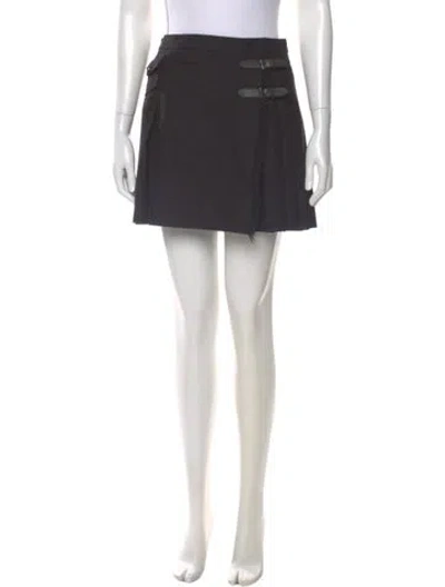 Pre-owned Dolce & Gabbana Virgin Wool Mini Skirt In Gray