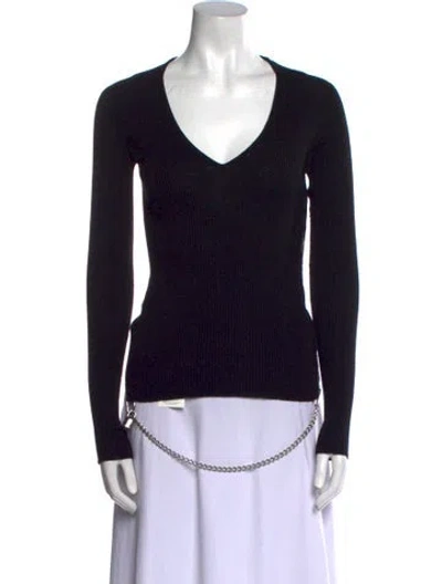 Pre-owned Dolce & Gabbana Virgin Wool V-neck Sweater In Black
