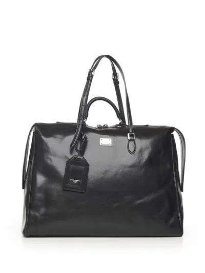 Dolce & Gabbana Vittoria Calfskin Handbag In Black