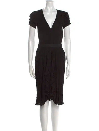 Pre-owned Dolce & Gabbana V-neck Knee-length Dress In Black