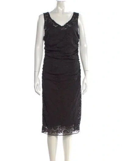 Pre-owned Dolce & Gabbana V-neck Midi Length Dress In Black