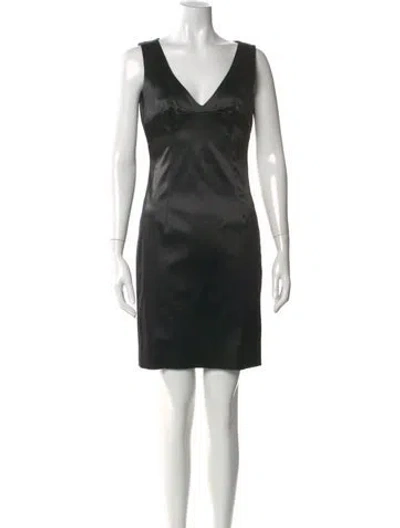 Pre-owned Dolce & Gabbana V-neck Mini Dress In Black