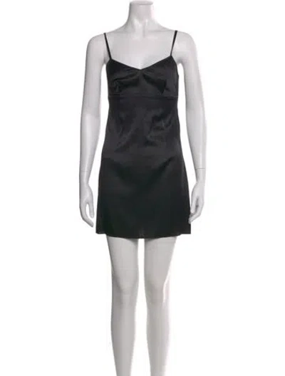 Pre-owned Dolce & Gabbana V-neck Mini Dress In Black
