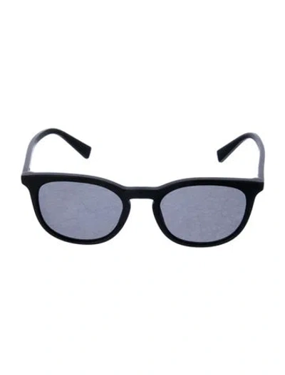 Pre-owned Dolce & Gabbana Wayfarer Tinted Sunglasses In Black