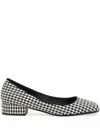 Dolce & Gabbana Dg Houndstooth Pumps In White