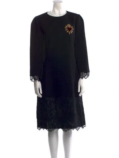 Pre-owned Dolce & Gabbana Wool Knee-length Dress In Black