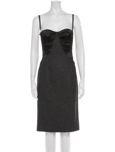 Pre-owned Dolce & Gabbana Wool Midi Length Dress In Gray