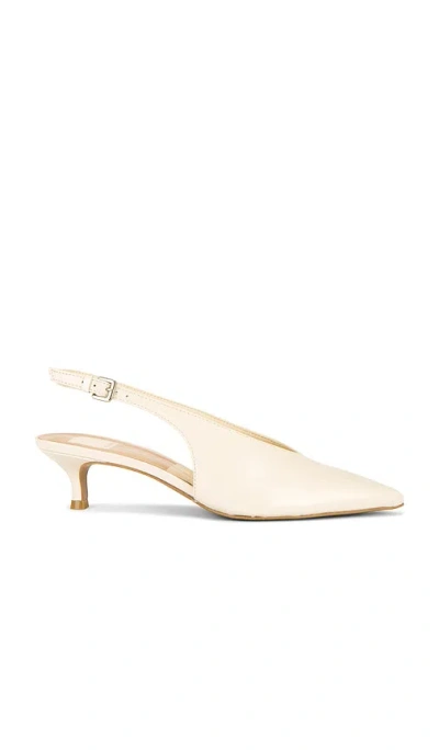 Dolce Vita Alenna Pump