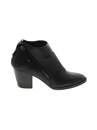 Pre-owned Dolce Vita Ankle Boots In Black