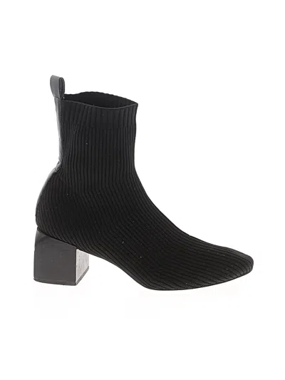 Pre-owned Dolce Vita Ankle Boots In Black