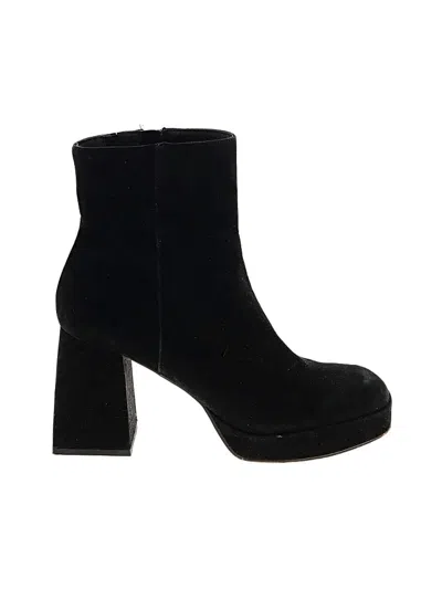 Pre-owned Dolce Vita Ankle Boots In Black