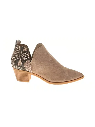 Pre-owned Dolce Vita Ankle Boots In Brown