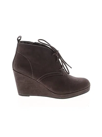 Pre-owned Dolce Vita Ankle Boots In Brown