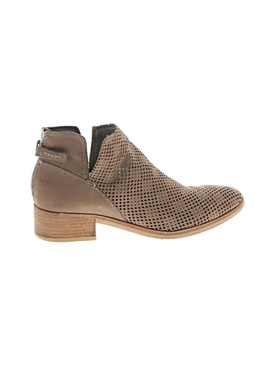 Pre-owned Dolce Vita Ankle Boots In Brown
