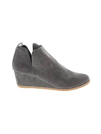 Pre-owned Dolce Vita Ankle Boots In Gray