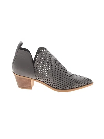 Pre-owned Dolce Vita Ankle Boots In Gray