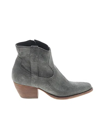 Pre-owned Dolce Vita Ankle Boots In Gray
