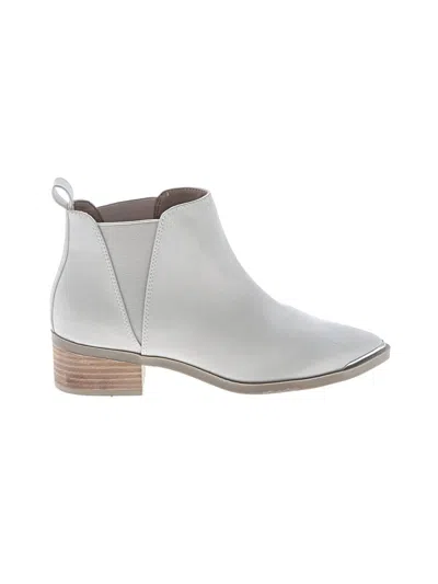 Pre-owned Dolce Vita Ankle Boots In Ivory