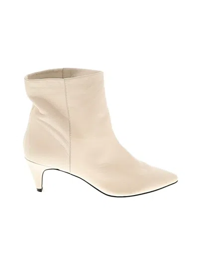 Pre-owned Dolce Vita Ankle Boots In Ivory
