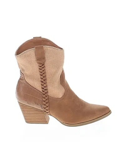 Pre-owned Dolce Vita Ankle Boots In Tan