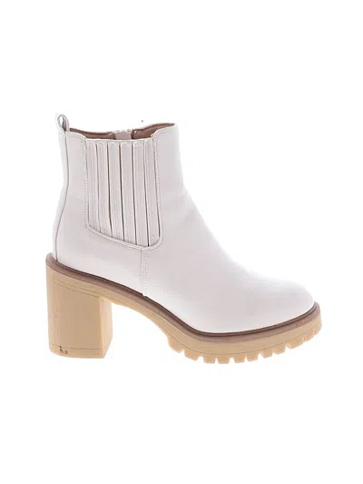 Pre-owned Dolce Vita Ankle Boots In White