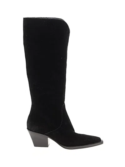 Pre-owned Dolce Vita Boots In Black