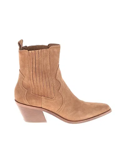 Pre-owned Dolce Vita Boots In Brown
