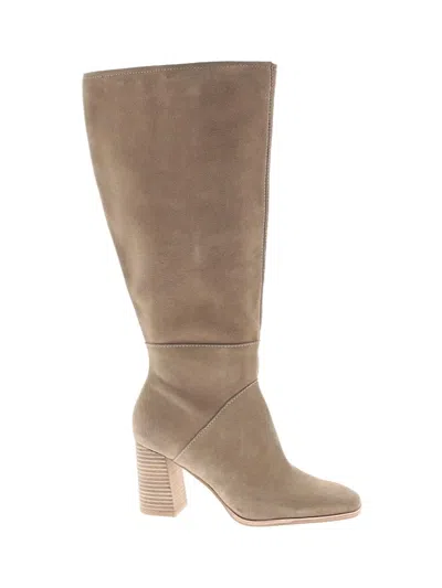 Pre-owned Dolce Vita Boots In Tan