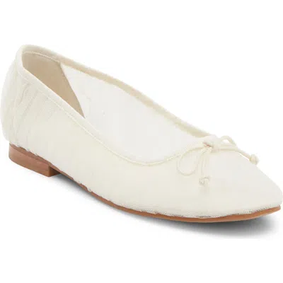 Dolce Vita Cianna Ballet Flat In White
