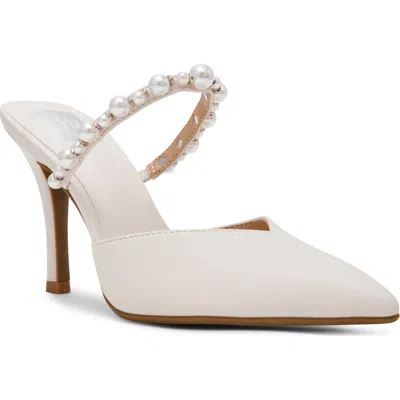 Dolce Vita Dv By  Geanie Mule In White