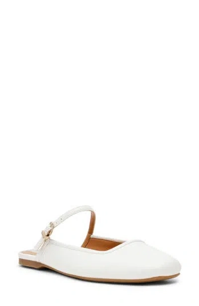 Dolce Vita Dv By  Montrice Mule In White
