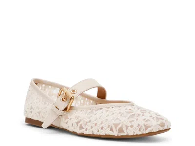 Dolce Vita Dv By  Mulaney Flat In Pattern