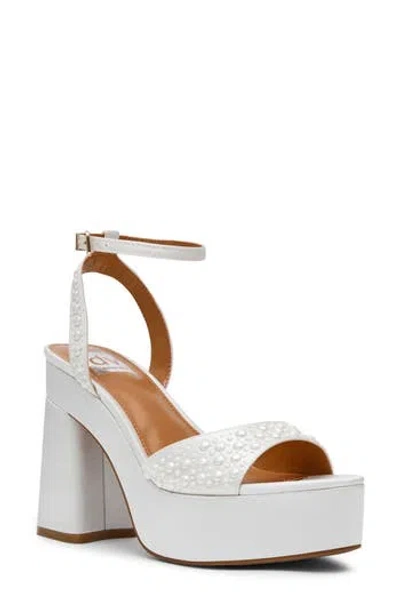 Dolce Vita Dv By  Wizzard Platform Sandal In White