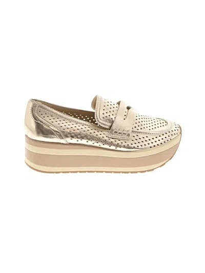 Pre-owned Dolce Vita Flats In Ivory