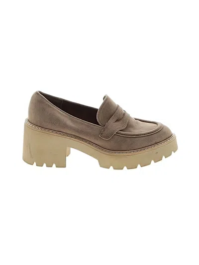 Pre-owned Dolce Vita Flats In Tan
