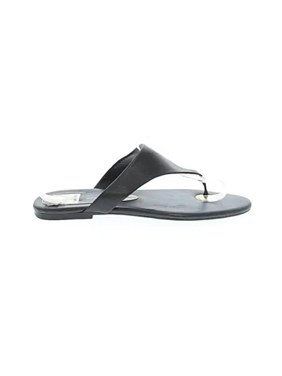Pre-owned Dolce Vita Flip Flops In Black