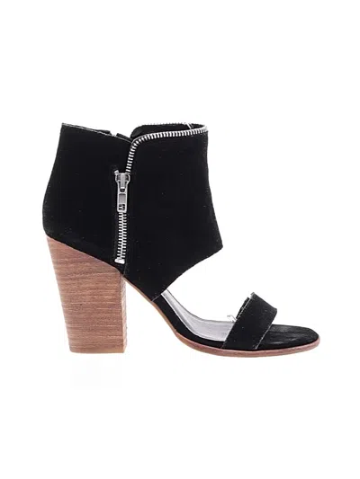 Pre-owned Dolce Vita Heels In Black