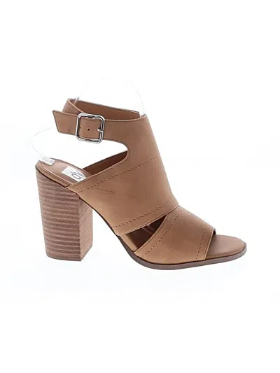 Pre-owned Dolce Vita Heels In Brown