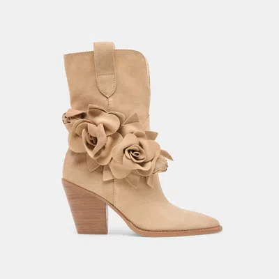 Dolce Vita Jakel Boots Camel Suede In Brown