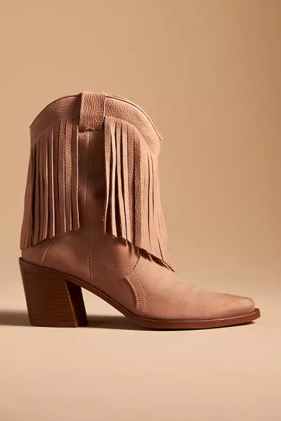 Dolce Vita Kayle Boots In Beige