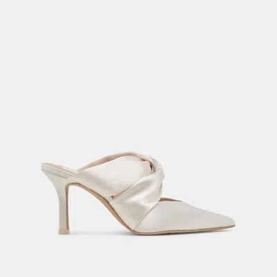 Dolce Vita Kelsy Heels Creme Satin