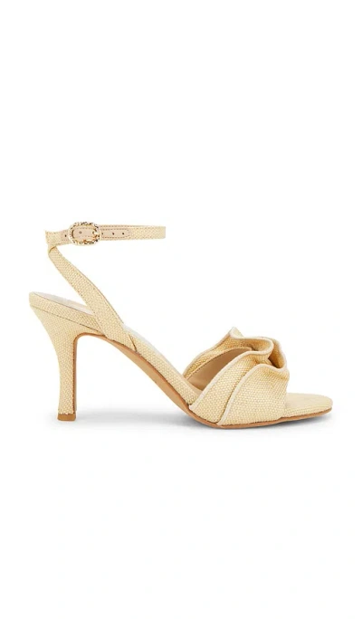 Dolce Vita Lunete Heel In Light Natural Woven Raffia