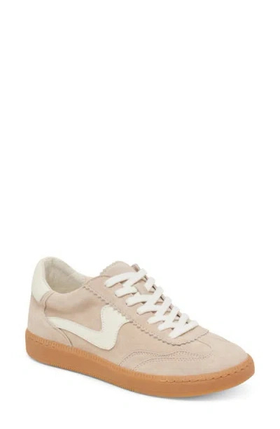 Dolce Vita Notice Sneaker In Dune Multi Suede