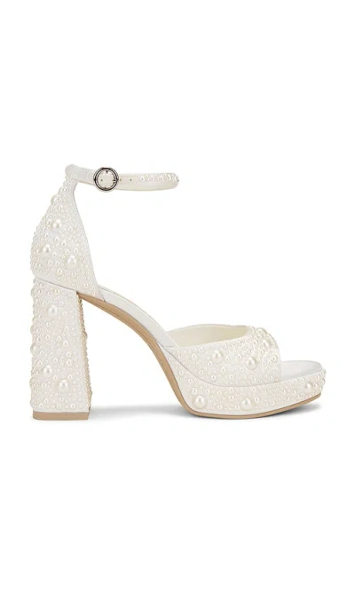 Dolce Vita Pandro Pearl Heel In White